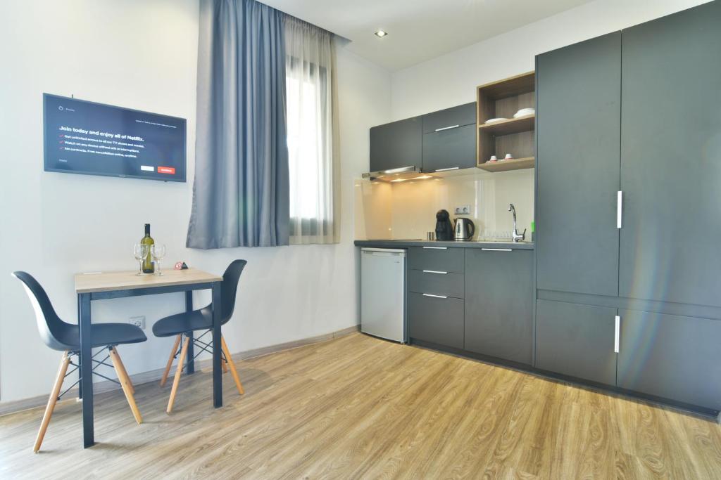 Feel Athens Studios at Monastiraki - 8