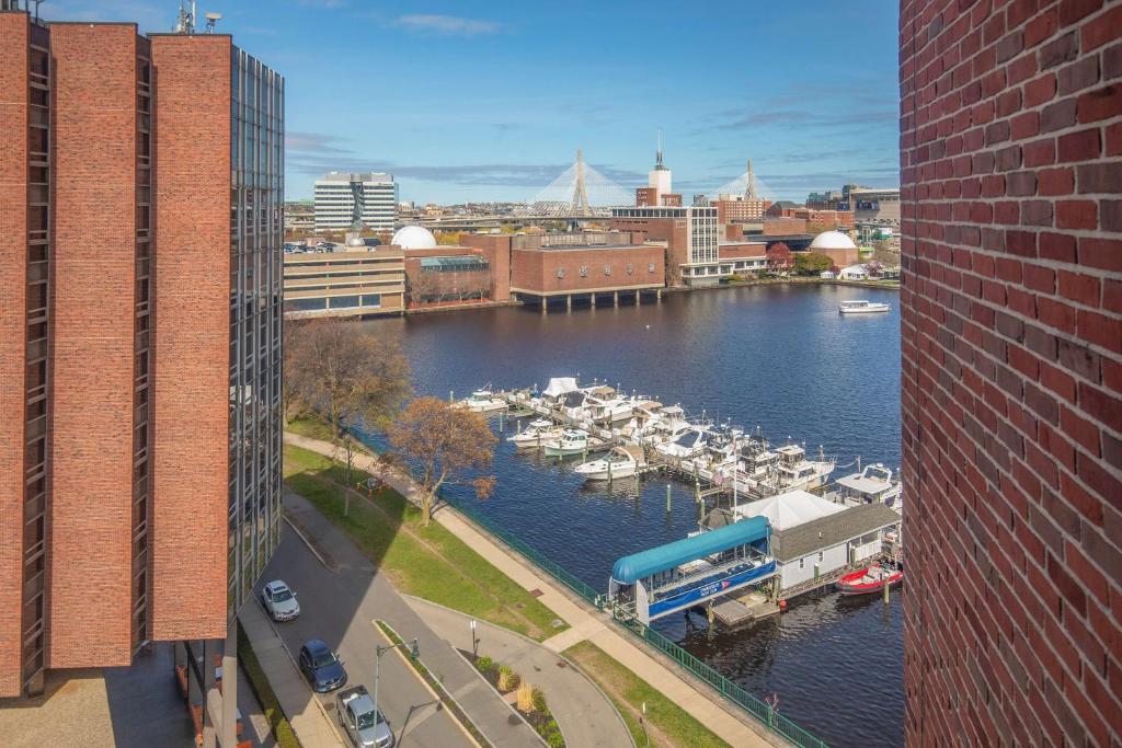 The Royal Sonesta Boston - Mobility/Hearing Accessible - King Room With Partial River View