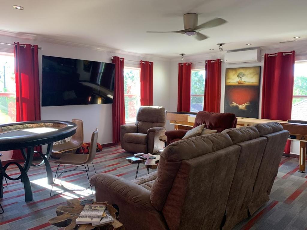 TV o dispositivi per l'intrattenimento presso 303 BnB Inn Flagstaff