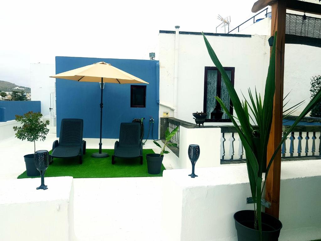 The building in which the holiday home is located