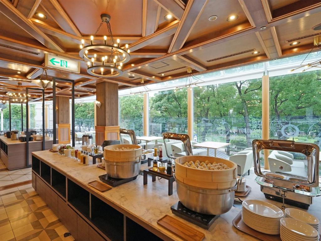 Restaurace v ubytování Chisun Hotel Yokohama Isezakicho