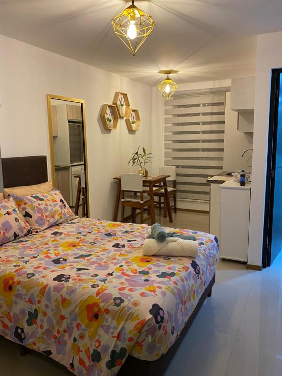 Postel nebo postele na pokoji v ubytování Estudio elegante y cálido