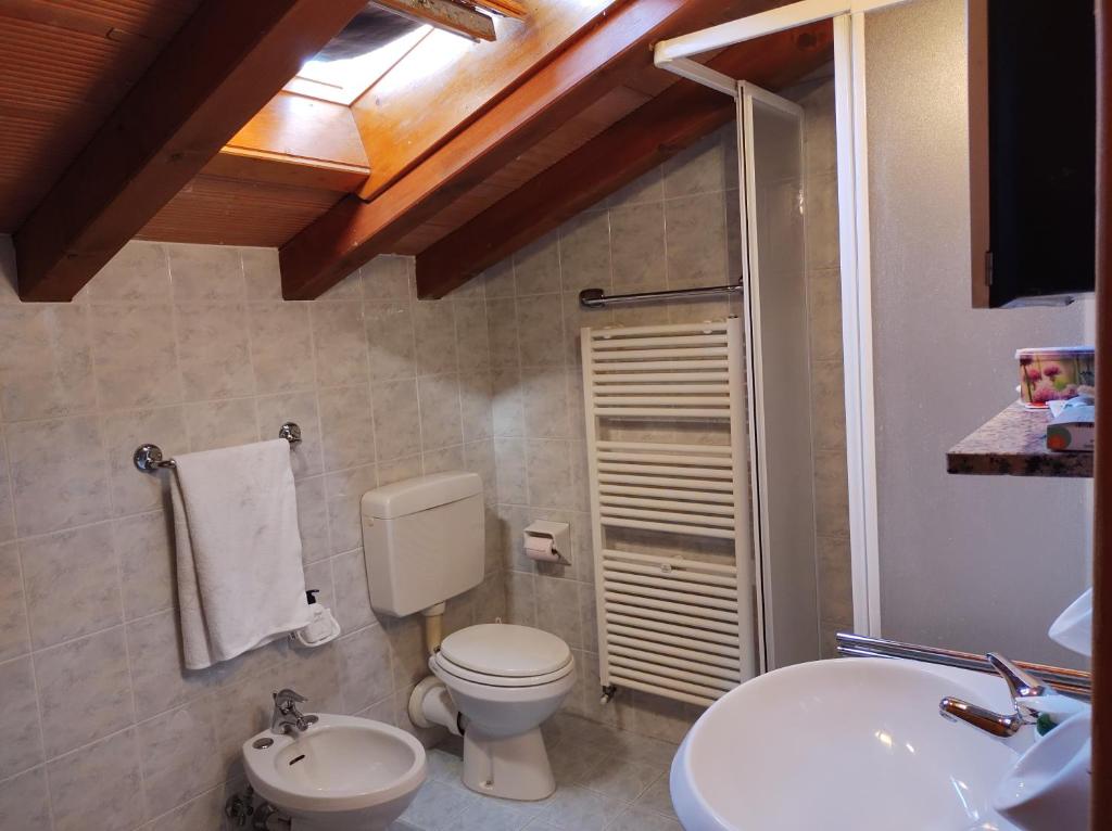 Kúpeľňa v ubytovaní Villa-Giardino "Le None"