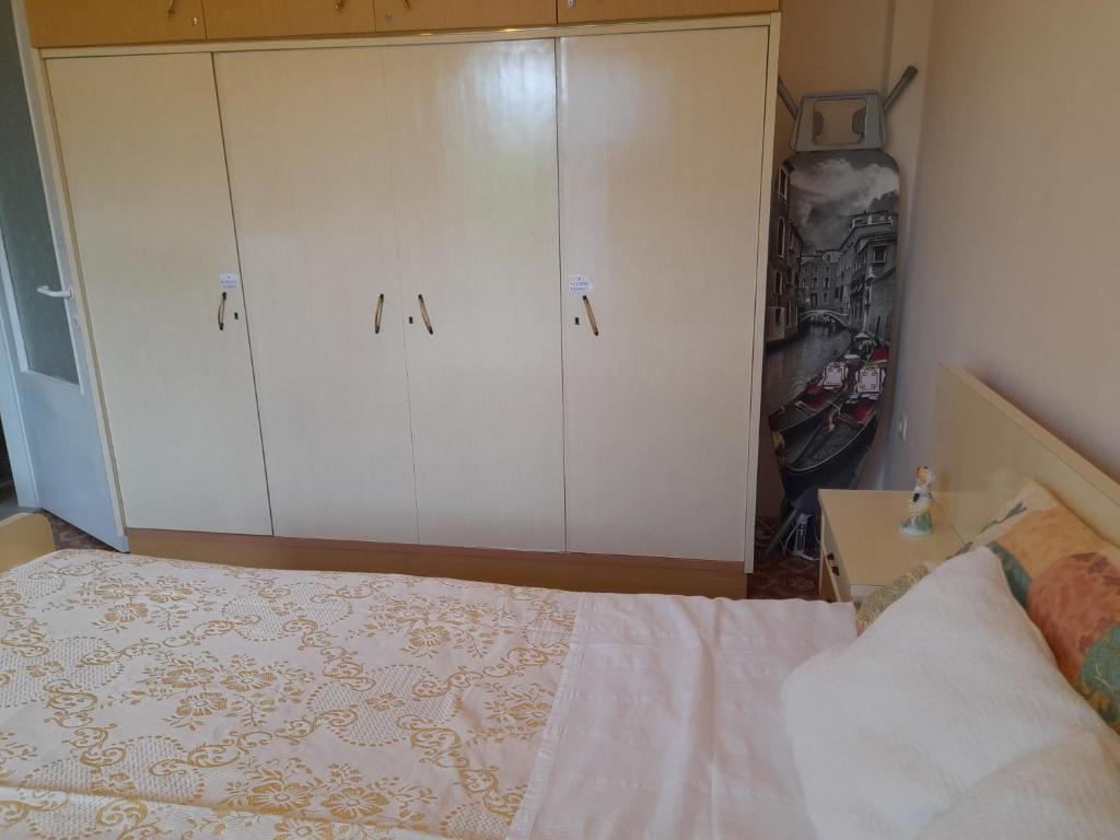 Postel nebo postele na pokoji v ubytování Friendly Philoxenia