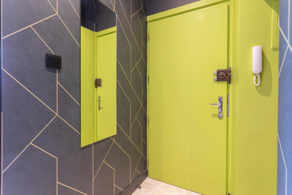 Kúpeľňa v ubytovaní Apartamenty Łazarza 17