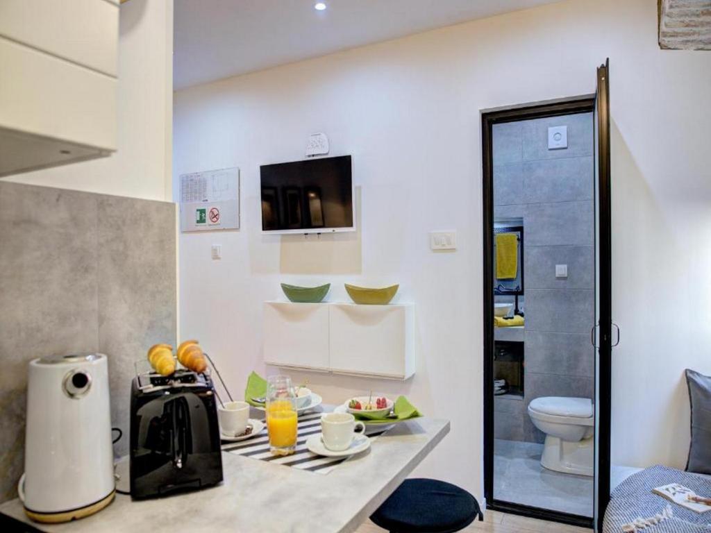 History House Moja Ti 1830 in Old Town Senj - Apartamento De Estudio