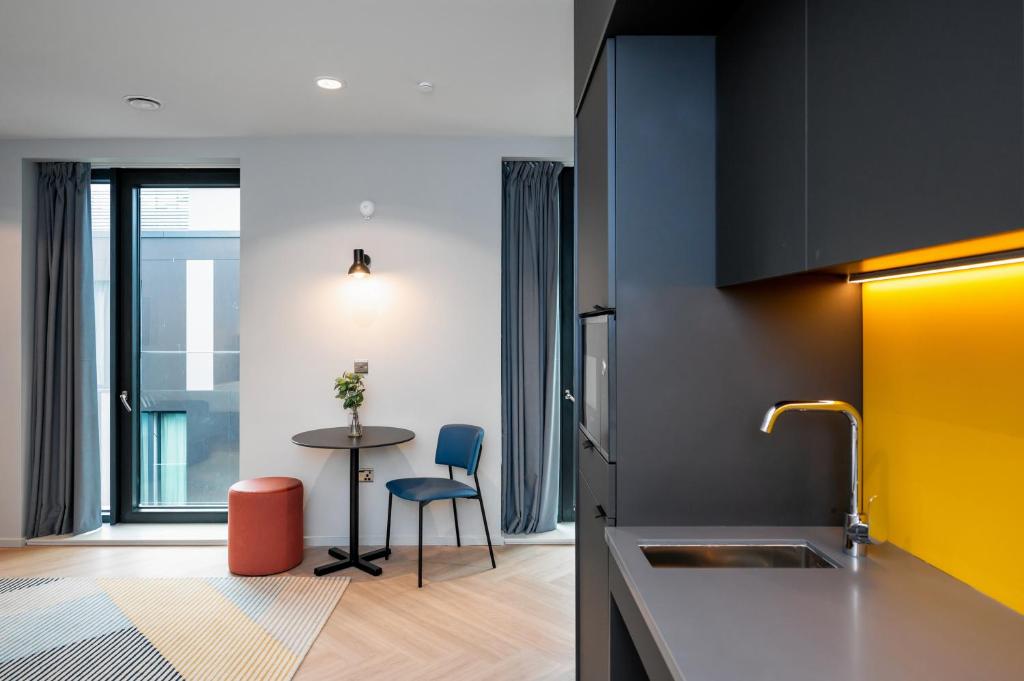 Staycity Aparthotels Dublin City Quay - Resim 27