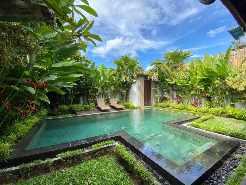 Villa Rumah Lumbung The Wooden House