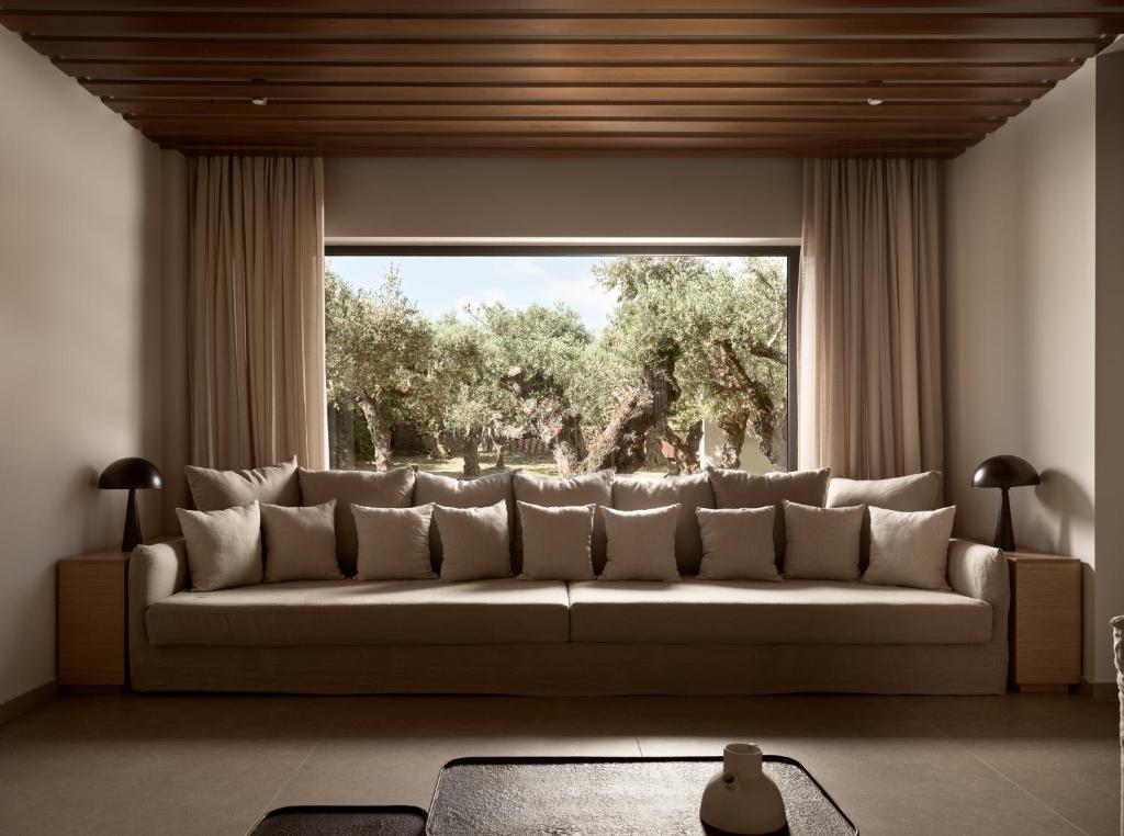 Część wypoczynkowa w obiekcie Cielo villas - An Authentic Mediterranean Living