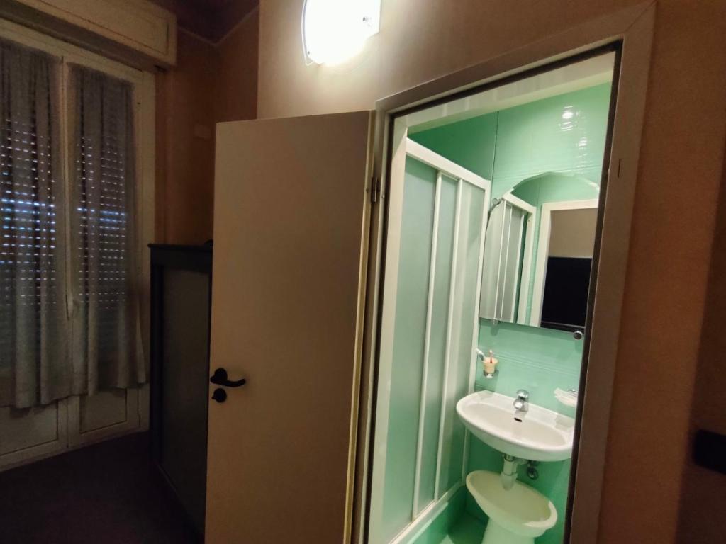 Koupelna v ubytování Hotel Ada