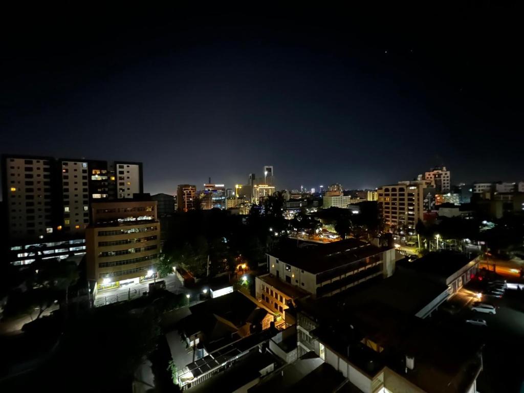 Nespecifikovaný výhled na destinaci Nairobi nebo výhled na město při pohledu z aparthotelu
