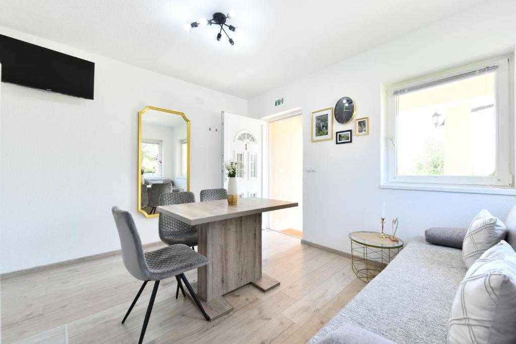 Apartments Green Linden - 10