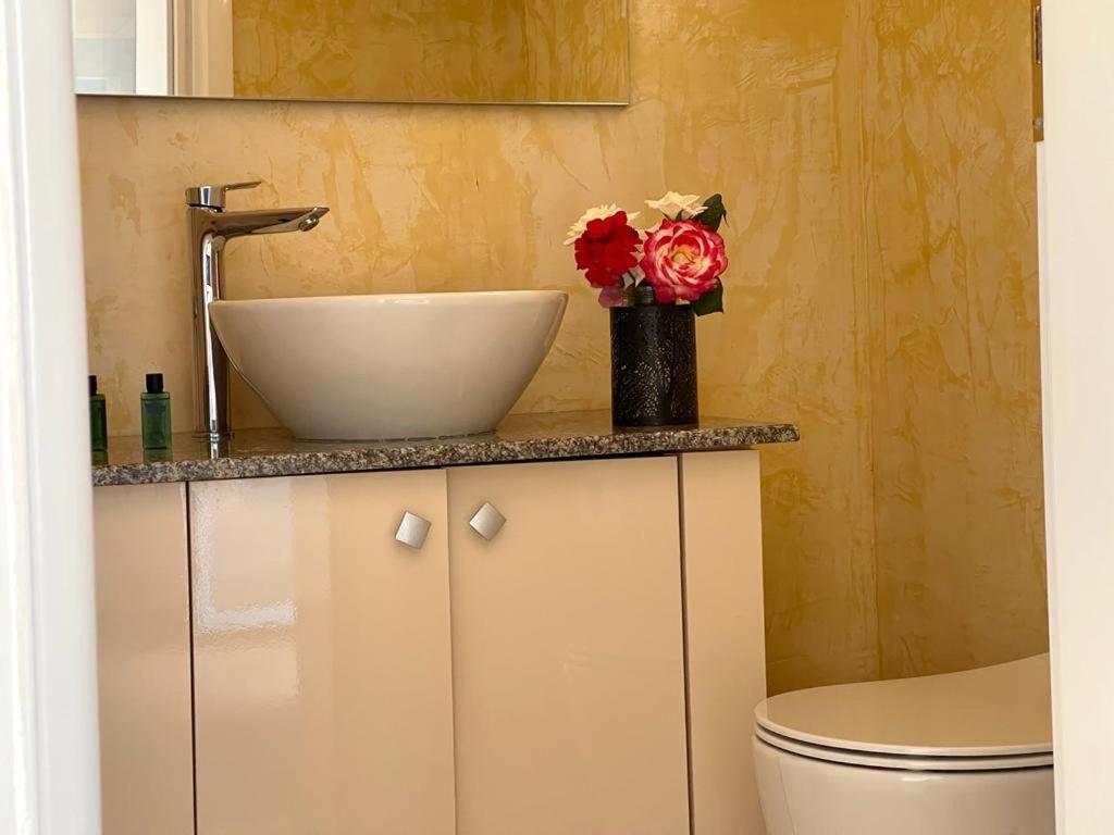 Imagen de la galería de Alex Boutique Hotel, en Himare