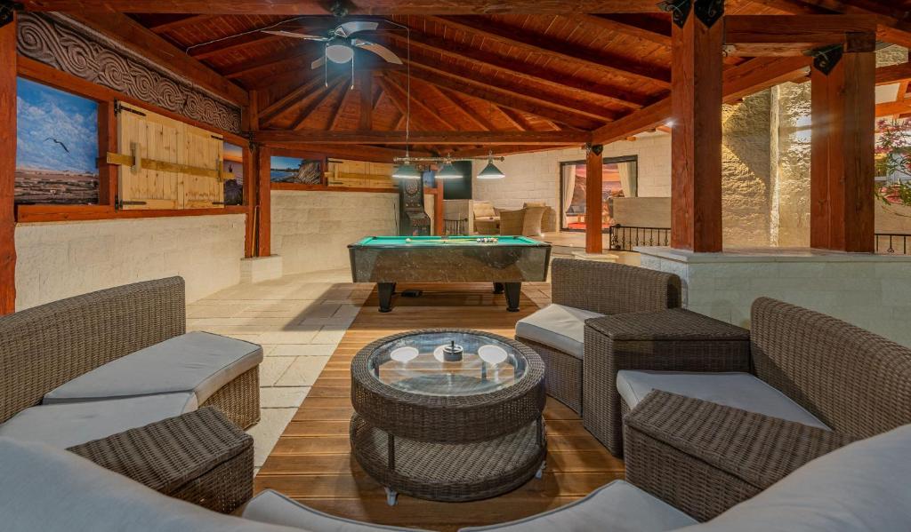 Posedenie v ubytovaní Villa Frenky ZadarVillas