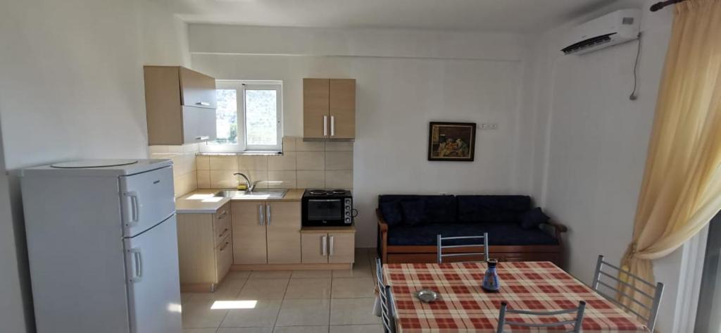 Villa Olivia Grove - Image 4