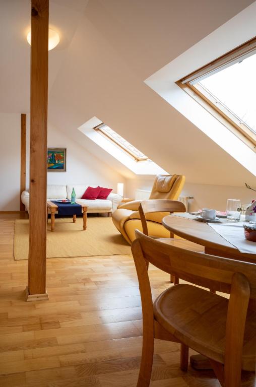 Posezení v ubytování Gästehaus Heintz