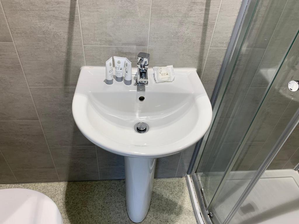 Imperial Salford Hotel - Resim 41