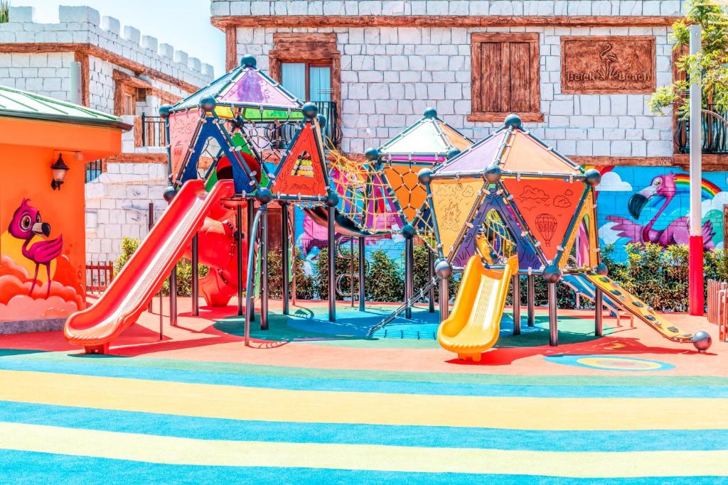 Herní místnost nebo prostor pro děti v ubytování Belek Beach Resort Hotel