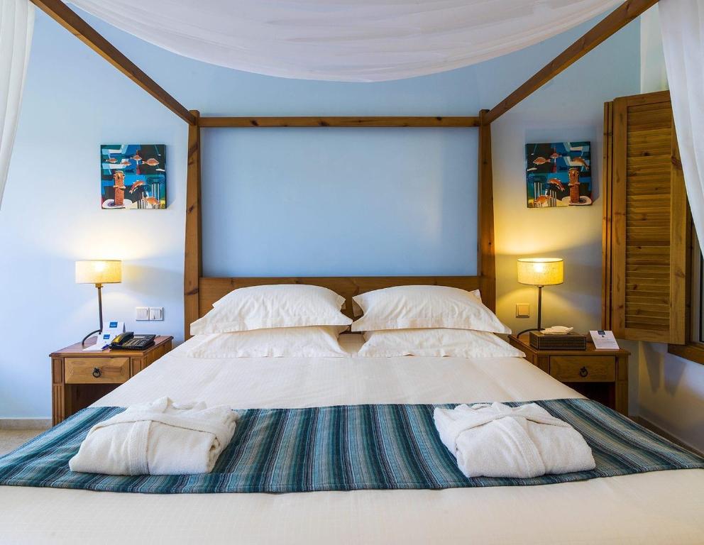 Olympic Lagoon Resort Paphos - Fisherman's Junior Suite With Pool And Sea View (18+ Years Old)