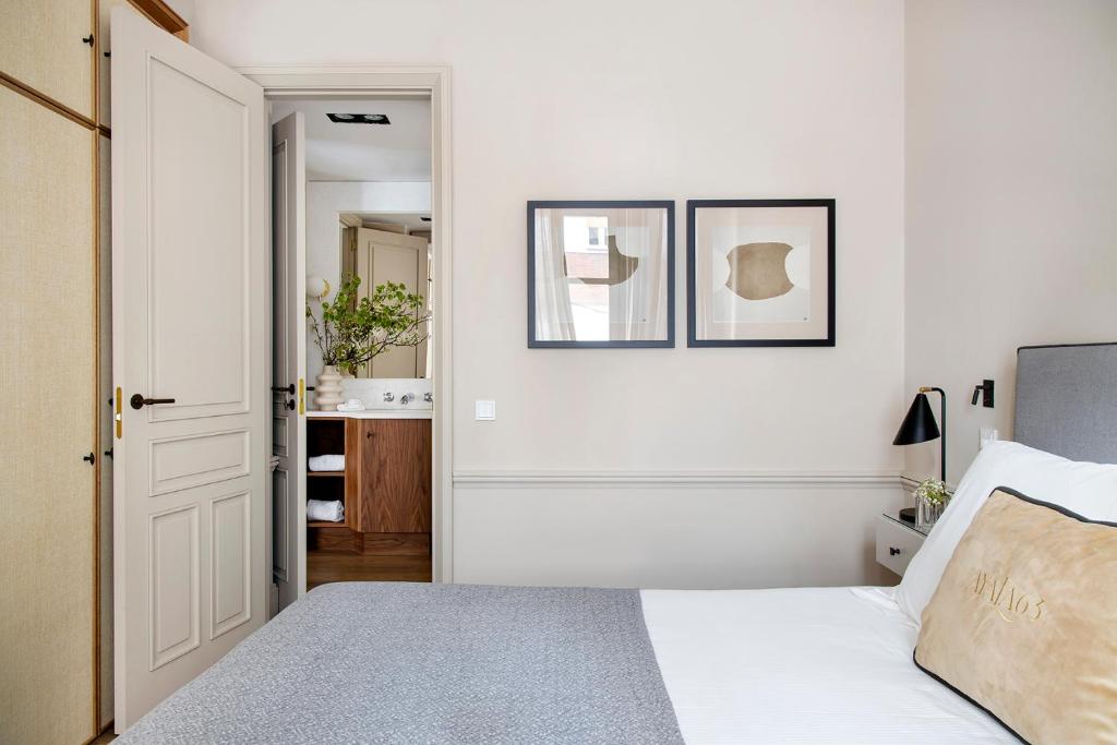 Ayala 63 - THE ARC COLLECTION - 13