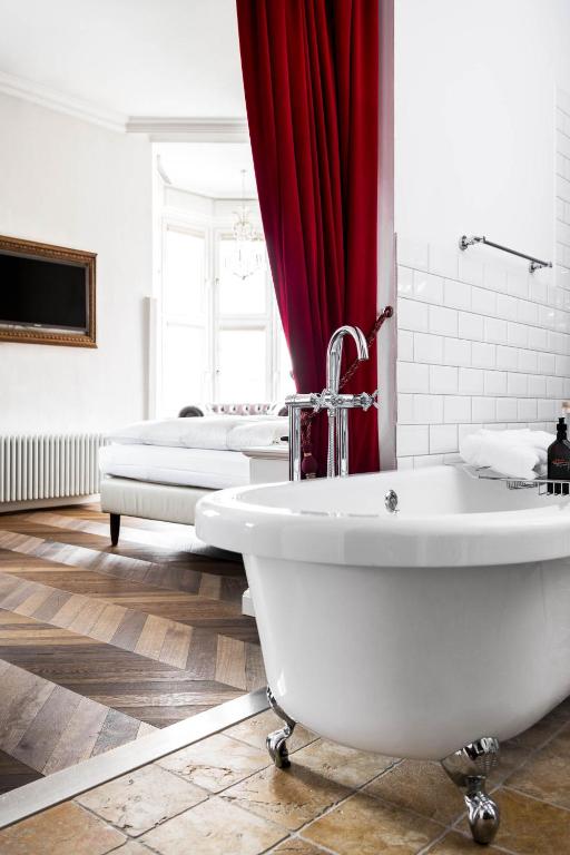 Grand Hôtel Wiesler - Centre of Graz - Resim 20