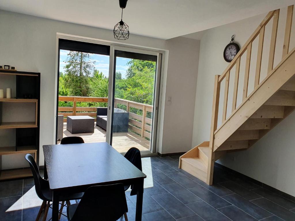 Zdjęcie z galerii obiektu Maison calme proche zoo beauval et chateaux de la loire w mieście Contres