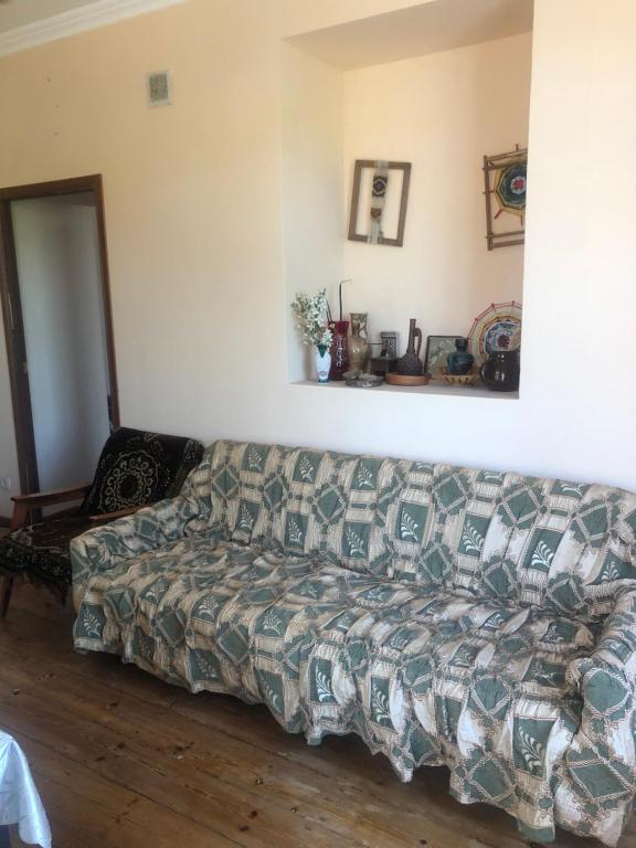 Postel nebo postele na pokoji v ubytování L&A Guest House