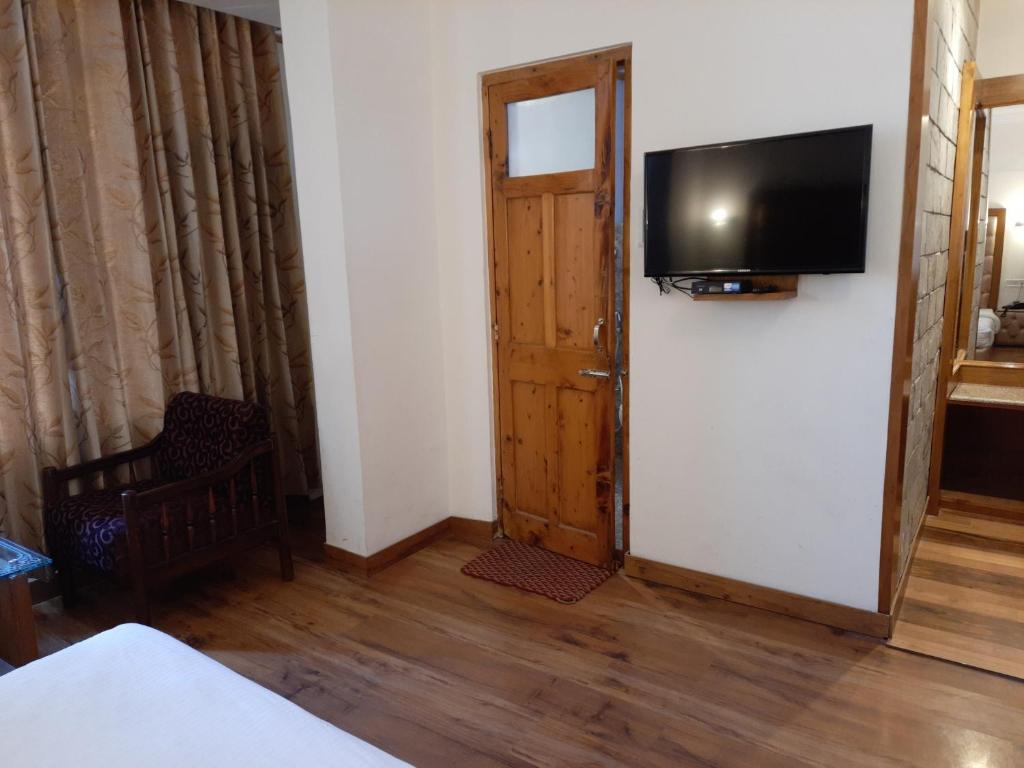 Hotel Lords Regency - Double Room