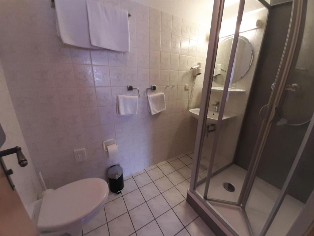 Landhotel Gemeindeschänke - Double Or Twin Room