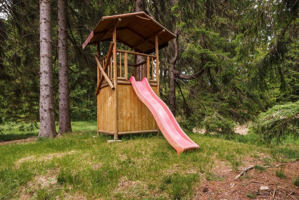 Fotografie z fotogalerie ubytování Roubenka na jelení hoře v destinaci Horní Blatná