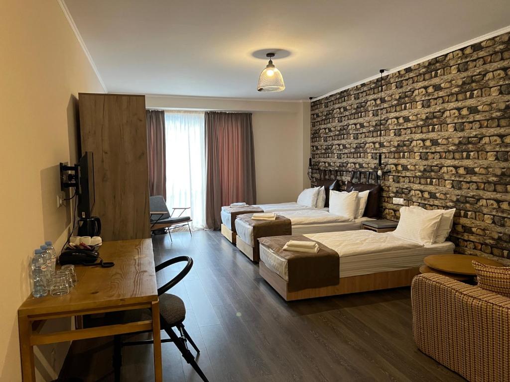 Gudauri Loft Hotel - Triple Room