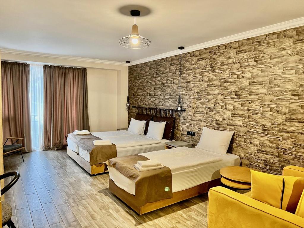 Gudauri Loft Hotel - Executive Triple Room
