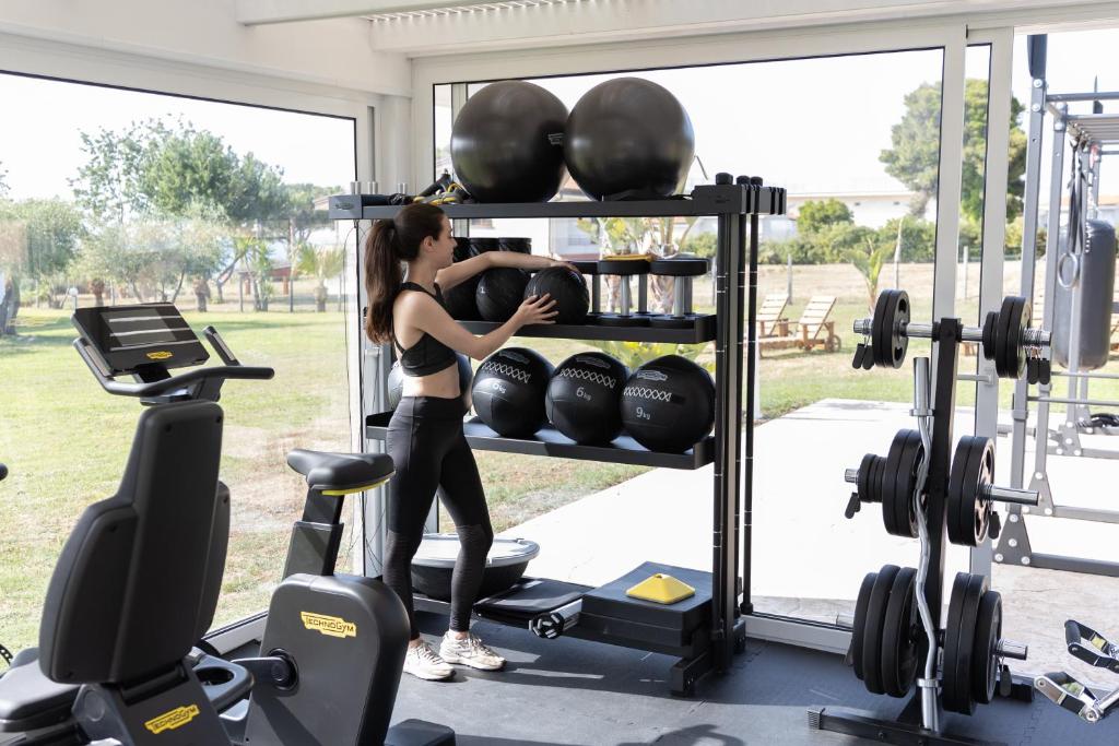 Fitness centrum a/nebo fitness zařízení v ubytování Midenza Seaside & Nature Retreat