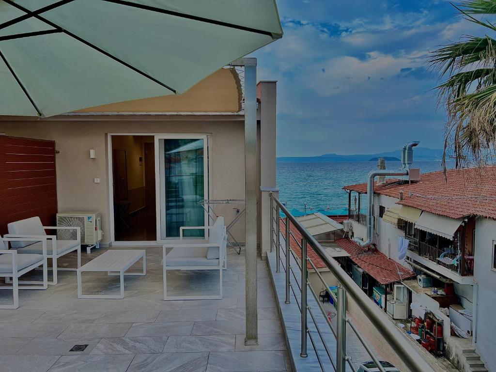 Hotel Pefkohori Beach - King Room With Mountain View