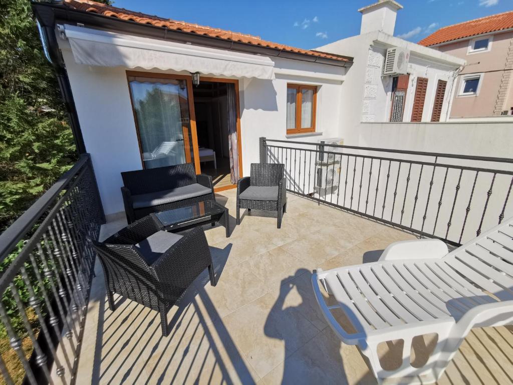 Balkón alebo terasa v ubytovaní House Mare