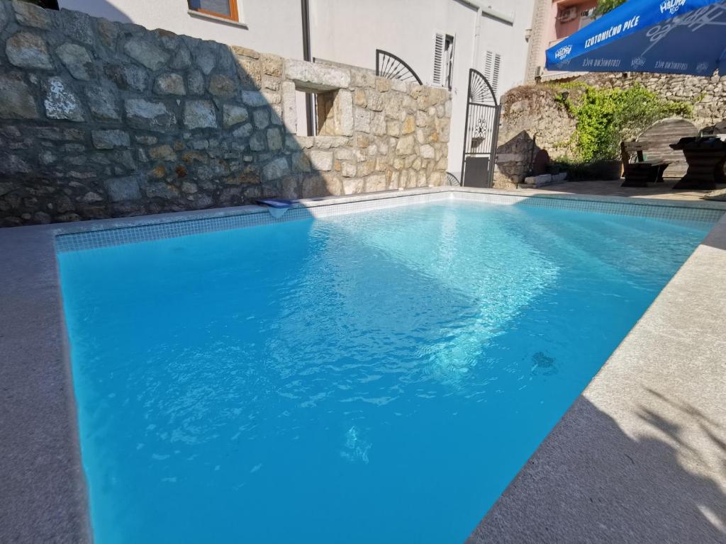 Bazén v ubytovaní House Mare alebo v jeho blízkosti