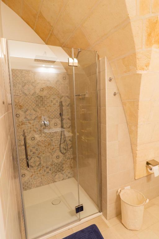 Koupelna v ubytování Relais La Giara