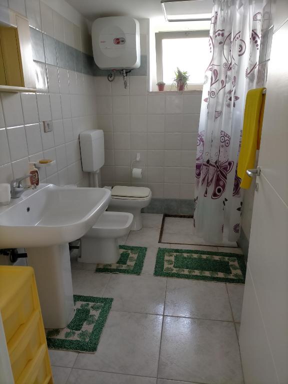 Koupelna v ubytování Casa Moniceddhi