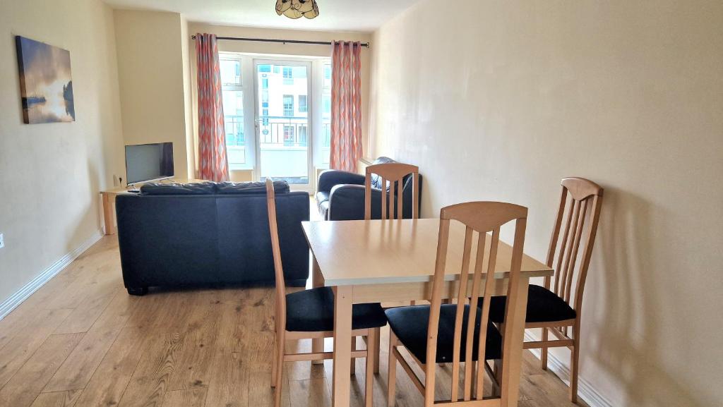 TV a/nebo společenská místnost v ubytování Glen Abhainn Standard Budget Accommodation