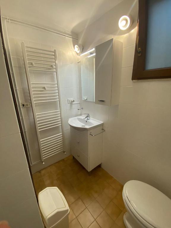 Kúpeľňa v ubytovaní ROBHOUSE