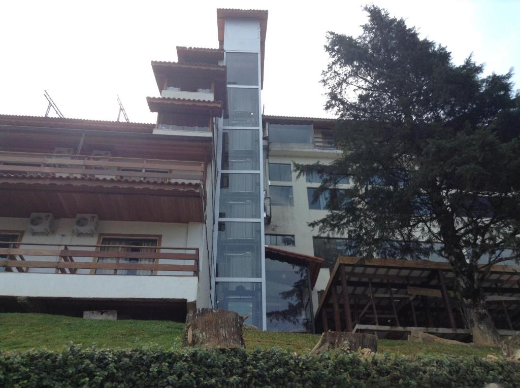  Bel Air Hotel