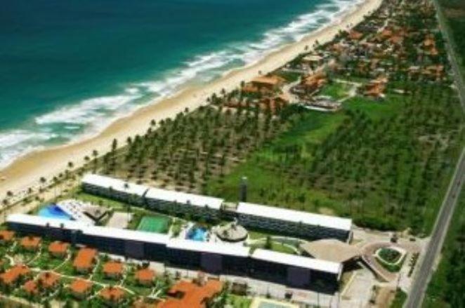 Luftaufnahme eines Strandes und des Meeres in der Unterkunft Resort Ancorar Porto de Galinhas Flat 1202 in Porto De Galinhas