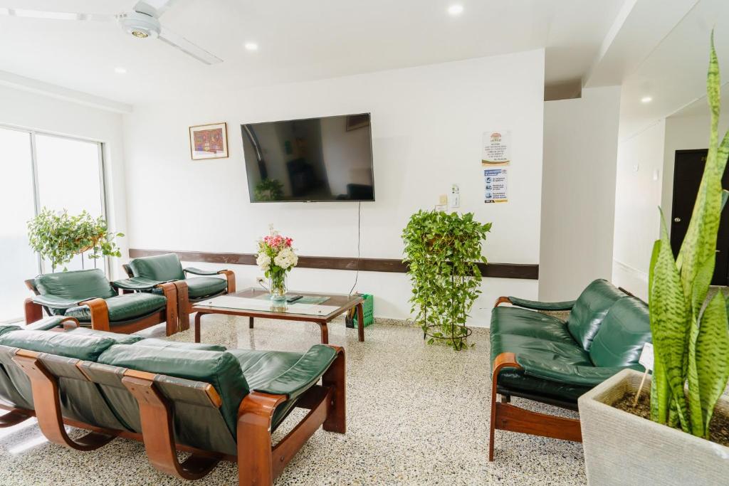 TV a/nebo společenská místnost v ubytování Hotel Las Molas