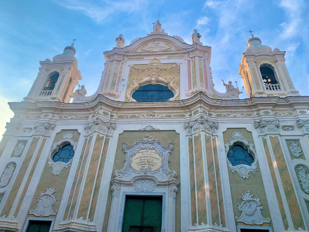 Finale ligure - Dimora storica in centro a 50 m dal mare - Apartamento De Dos Dormitorios