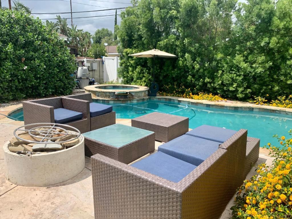 2 Bedroom House With Pool And Jacuzzi ロサンゼルス 22年 最新料金