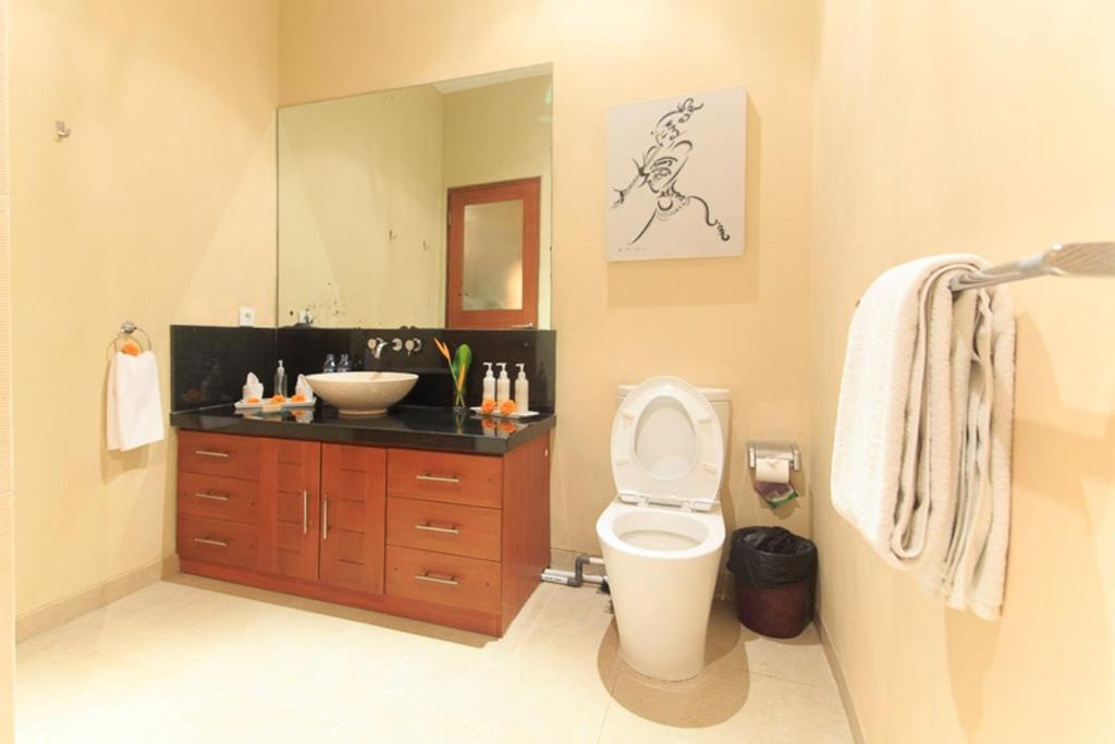 Villa Seriska Seminyak - 7