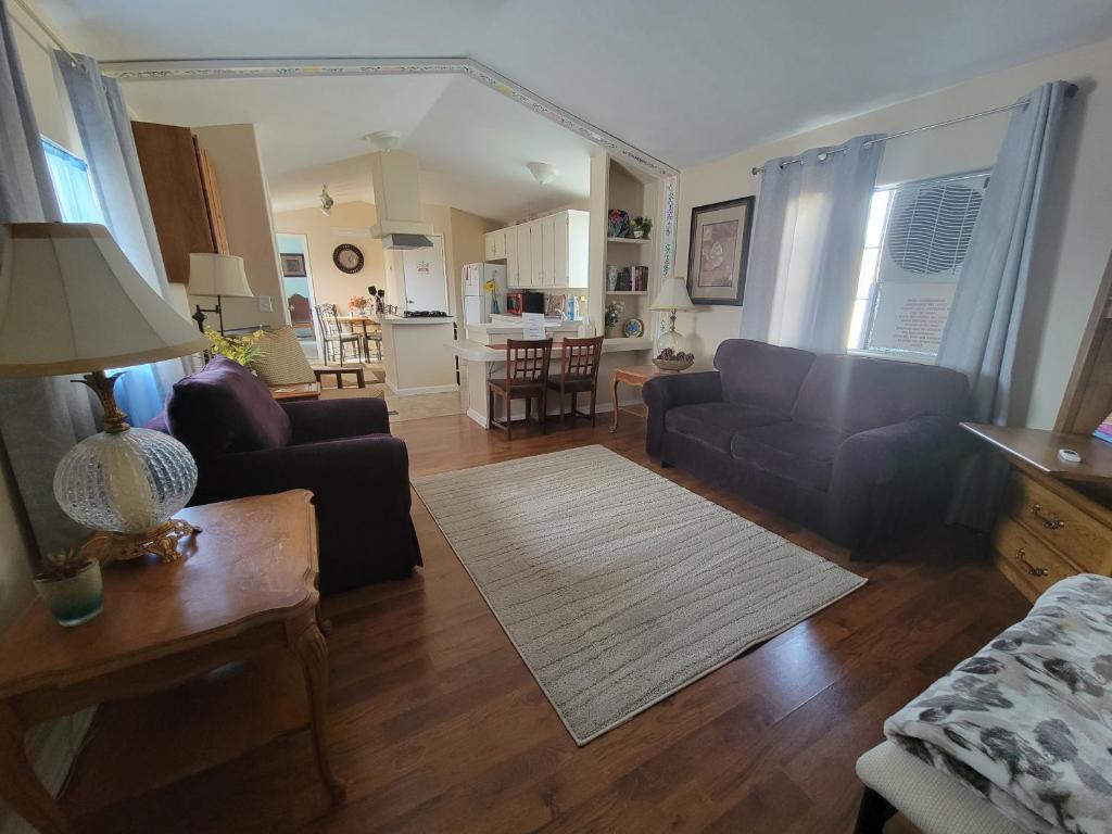 Hidden Gem 2 bed 2 bath private mobile home with great parking, Fernley (updated prices 2024)