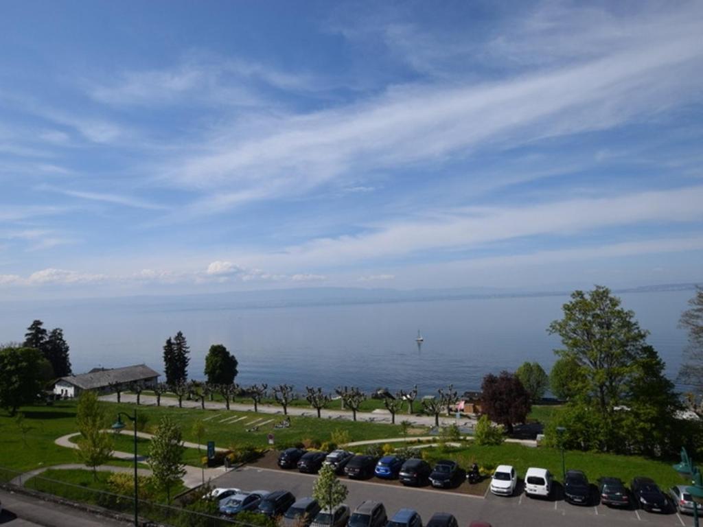 Appartement Évian-les-Bains, 3 pièces, 4 personnes - FR-1-498-75 - Housity