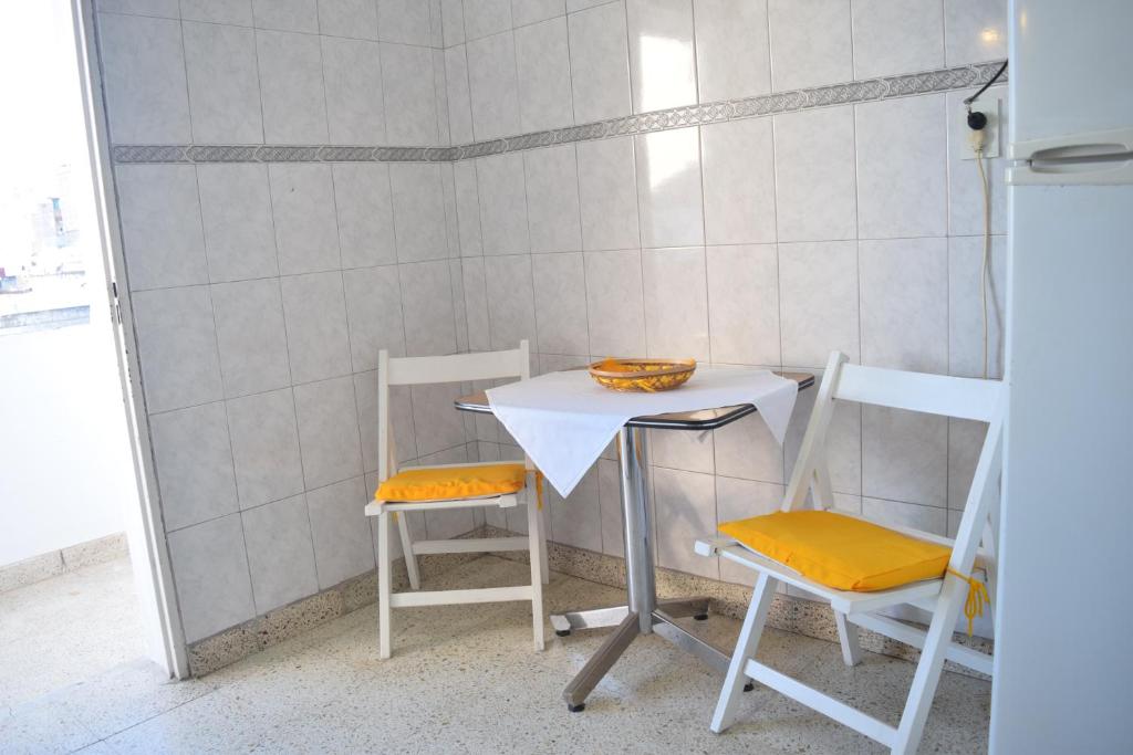 Depto. Alvear 972 - Apartamento De Dos Dormitorios