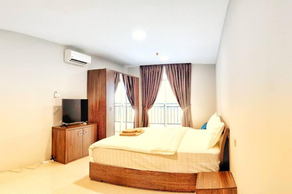 Lovina 25-11 at Formosa Residence – Nagoya